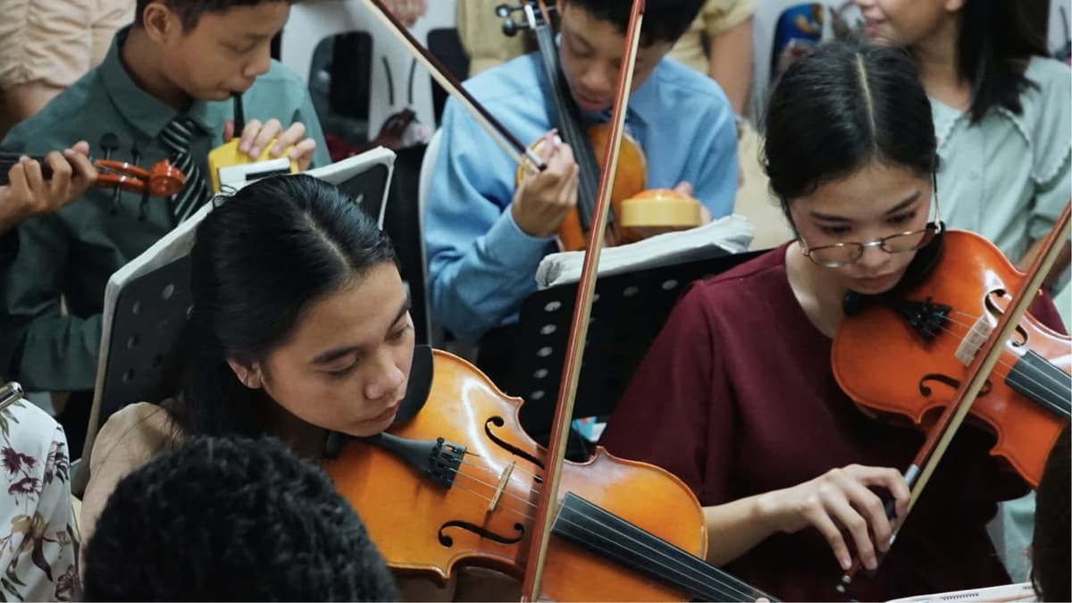 Strings rehearsing before the service
